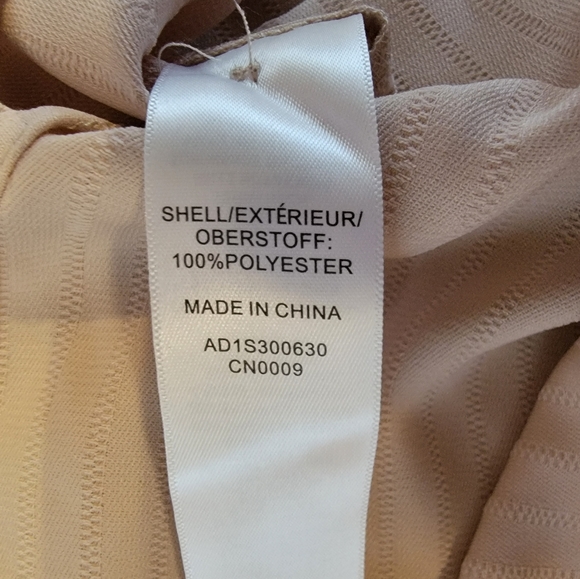 ADRIANNA PAPELL Solid Textured Stripe Long Sleeve Split Neck Tunic, Cream, Small - Picture 7 of 7